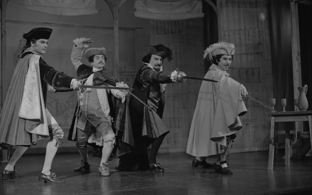 UTE-COM-NN-004585-176