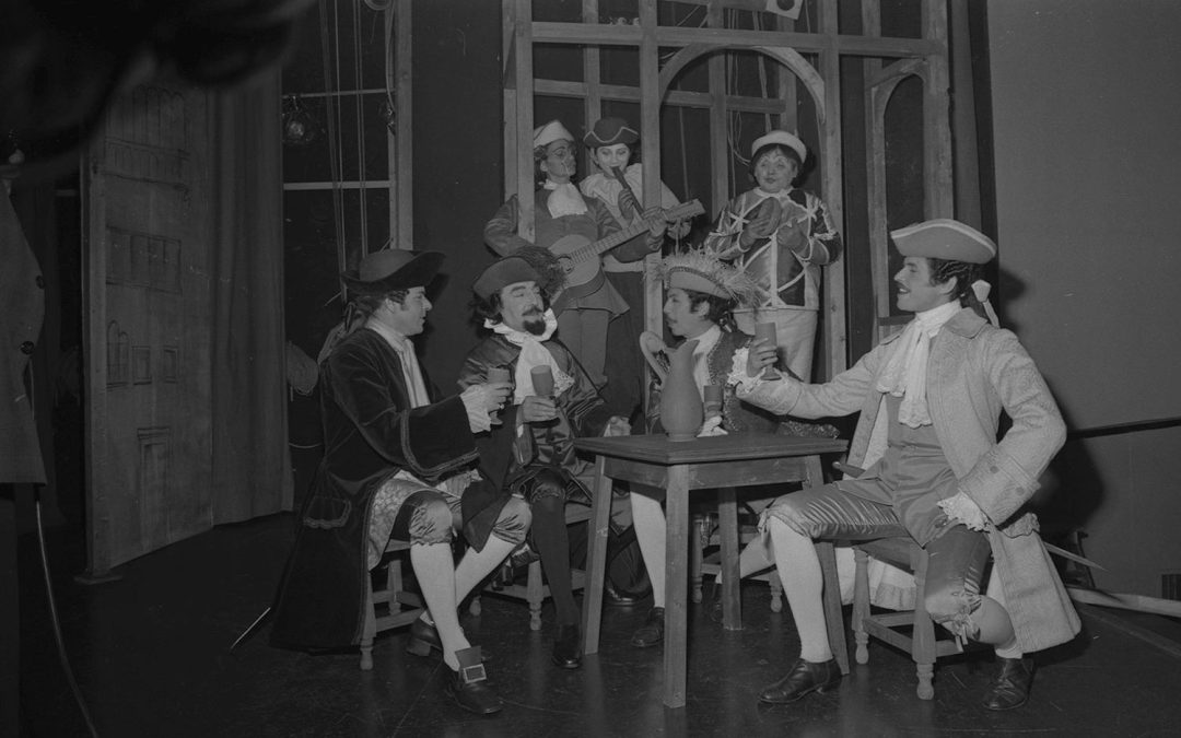 UTE-COM-NN-004589-176