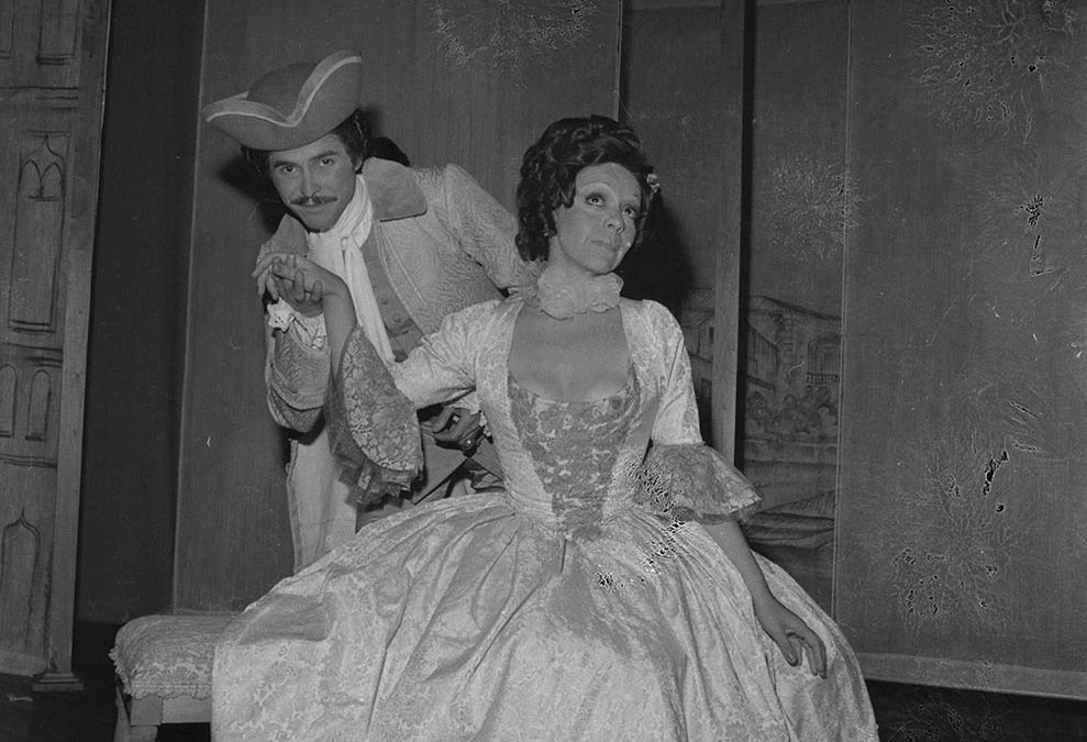 UTE-COM-NN-004601-176