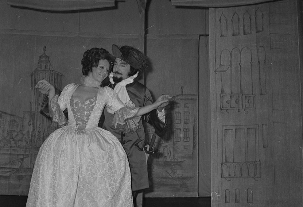 UTE-COM-NN-004614-176