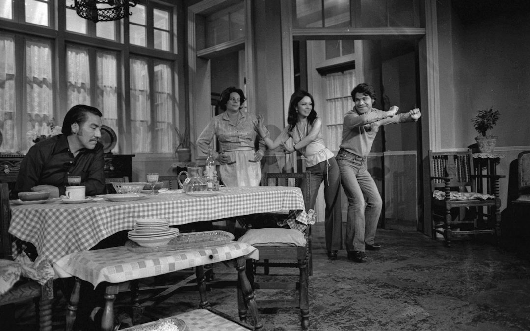 UTE-COM-NN-013584-487