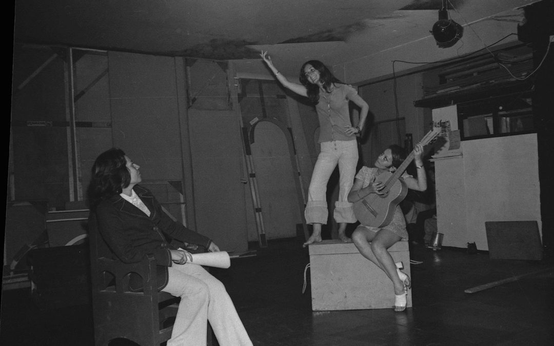 UTE-COM-NN-001052-041