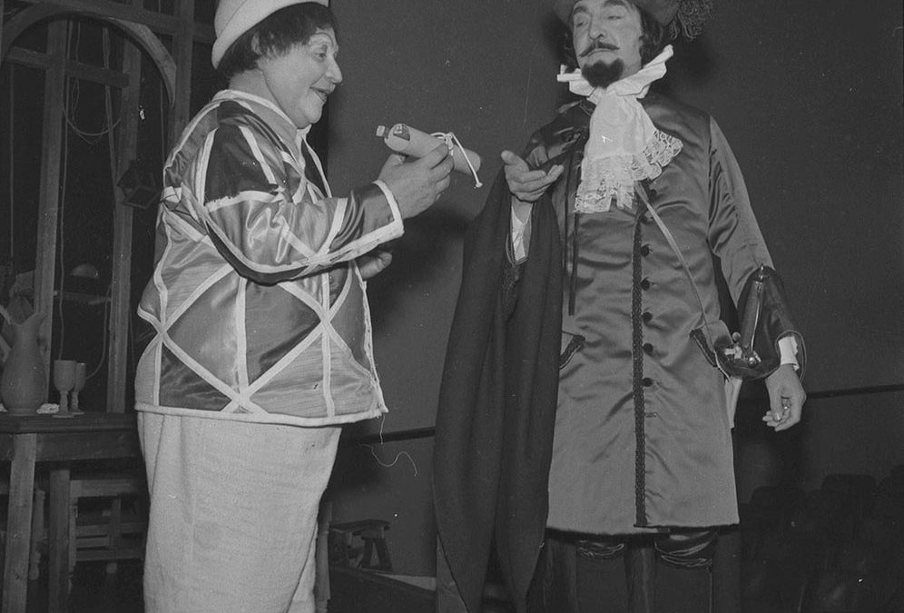 UTE-COM-NN-004594-176